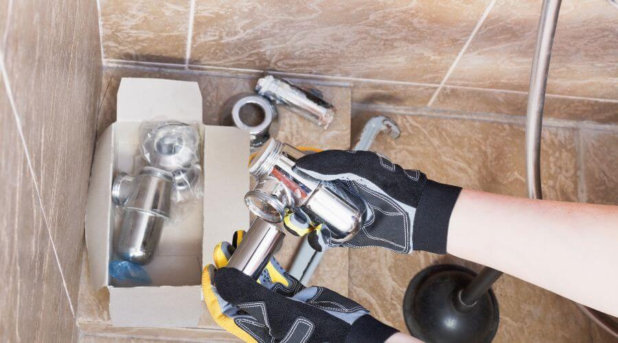 Expert Emergency Roof Repairs services in Mandeville, LA